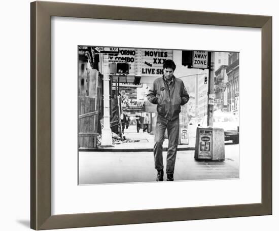 Taxi Driver, Robert De Niro, 1976-null-Framed Photo