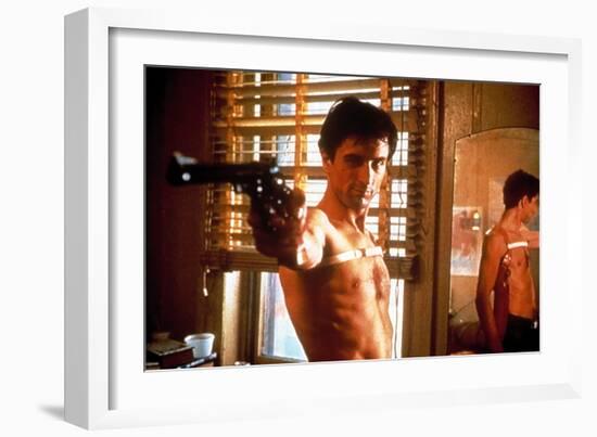 Taxi Driver, Robert De Niro, 1976-null-Framed Premium Photographic Print