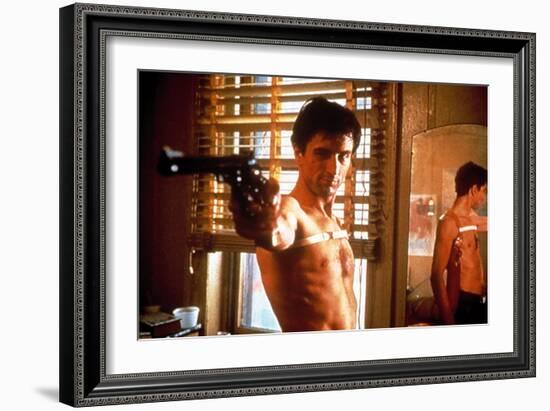 Taxi Driver, Robert De Niro, 1976-null-Framed Premium Photographic Print