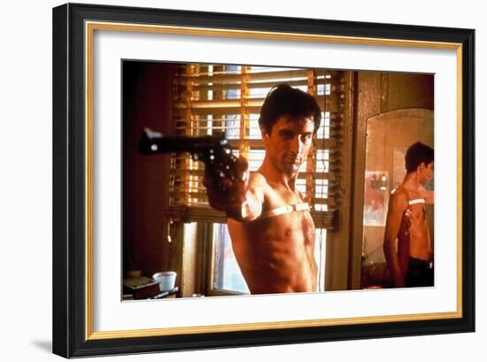 Taxi Driver, Robert De Niro, 1976-null-Framed Premium Photographic Print