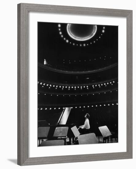 Tchaikovsky Competition Winner Van Cliburn-Alfred Eisenstaedt-Framed Premium Photographic Print