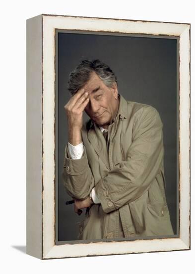 telefilm COLUMBO: STRANGE BEDFELLOWS, Peter Falk (inspecteur Columbo), 1995 COLUMBO TV, 1971-2003 (-null-Framed Stretched Canvas