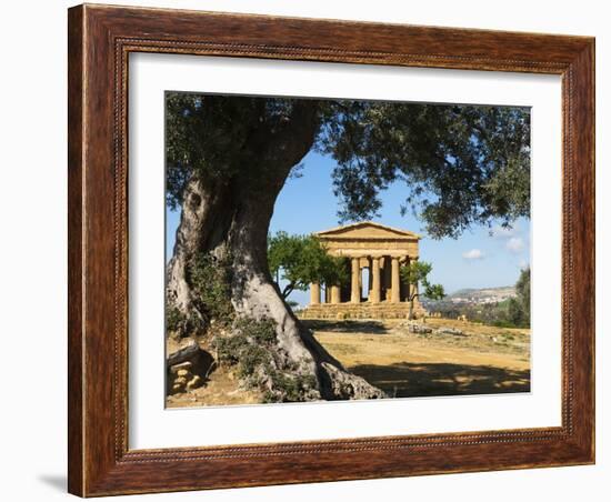 Tempio Di Concordia (Concord), Valle Dei Templi, UNESCO World Heritage Site, Agrigento, Sicily, Ita-Stuart Black-Framed Photographic Print