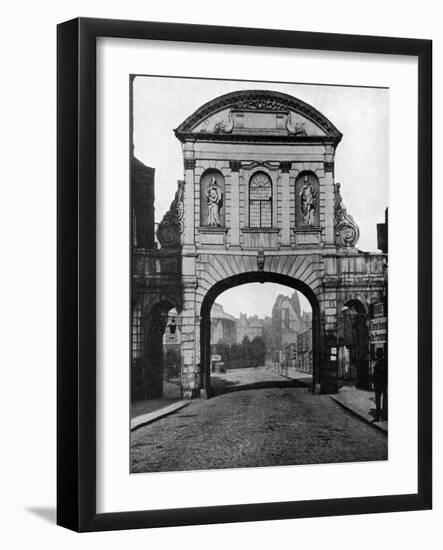 Temple Bar Archway, at the Stand End of Fleet Street, London, 1877-null-Framed Giclee Print