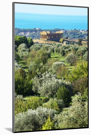 Temple of Concordia, Valley of the Temples, Agrigento, Sicily, Italy.-Marco Simoni-Mounted Photographic Print