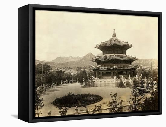 Temple of Heaven in Seoul-null-Framed Premier Image Canvas