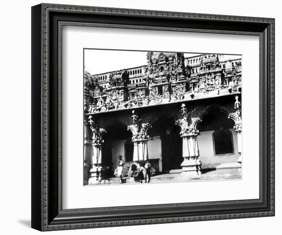 Temple, Singapore, 1900-null-Framed Giclee Print