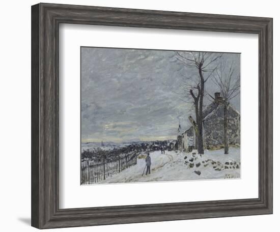 Temps de neige à Veneux-Nadon (Seine et Marne)-Alfred Sisley-Framed Giclee Print