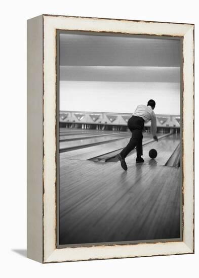 Ten Pin Bowling, Sheffield, South Yorkshire, 1964-Michael Walters-Framed Premier Image Canvas