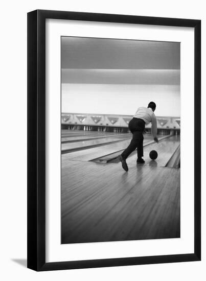Ten Pin Bowling, Sheffield, South Yorkshire, 1964-Michael Walters-Framed Photographic Print
