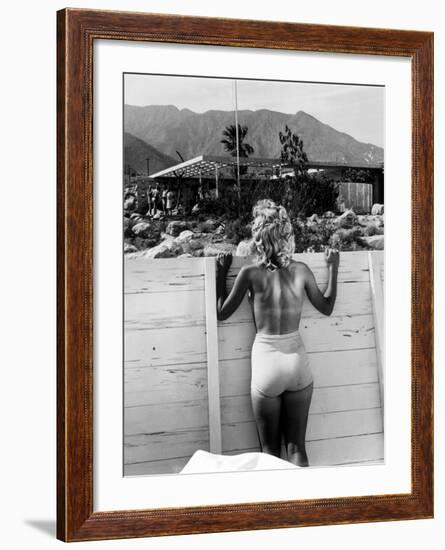 Tennis Star Eleanor Cushingham Using Industrial Designer Raymond Loewy's Solarium to Sunbathe-Peter Stackpole-Framed Premium Photographic Print