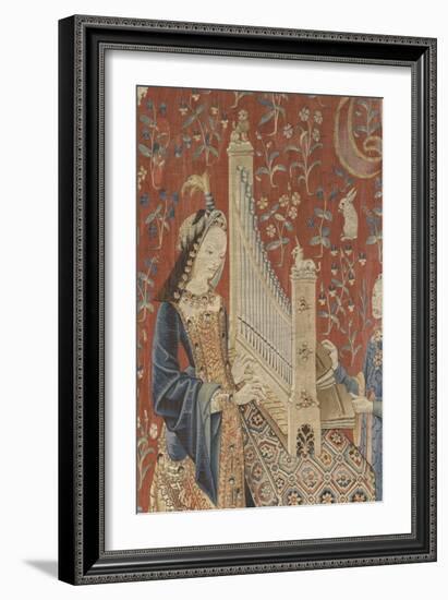 Tenture de la Dame à la Licorne : l'Ouie-null-Framed Giclee Print