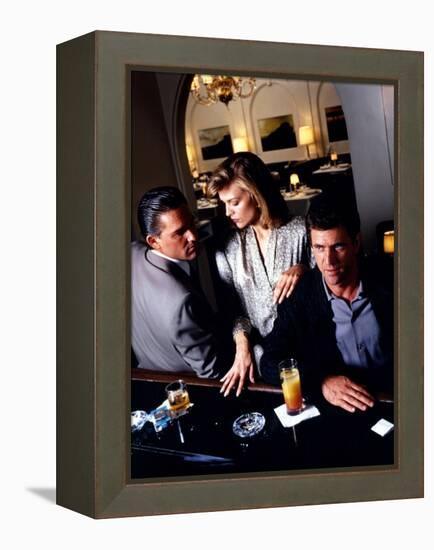 TEQUILA SUNRISE, 1988 directed by ROBERT TOWNE Kurt Russell, Michelle Pfeiffer and Mel Gibson (phot-null-Framed Stretched Canvas