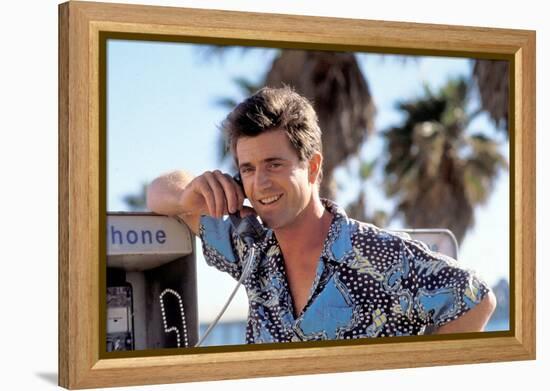 TEQUILA SUNRISE, 1988 directed by ROBERT TOWNE Mel Gibson (photo)-null-Framed Stretched Canvas