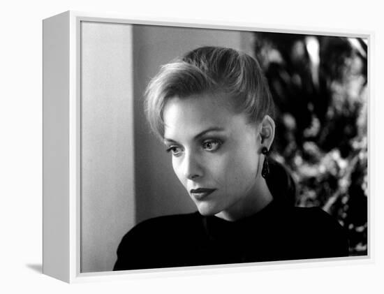 TEQUILA SUNRISE, 1988 directed by ROBERT TOWNE Michelle Pfeiffer (b/w photo)-null-Framed Stretched Canvas