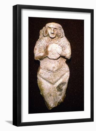 Terracotta Fertility goddess, Ishtar (Astarte), Old Babylonian, c2000 BC-Unknown-Framed Giclee Print