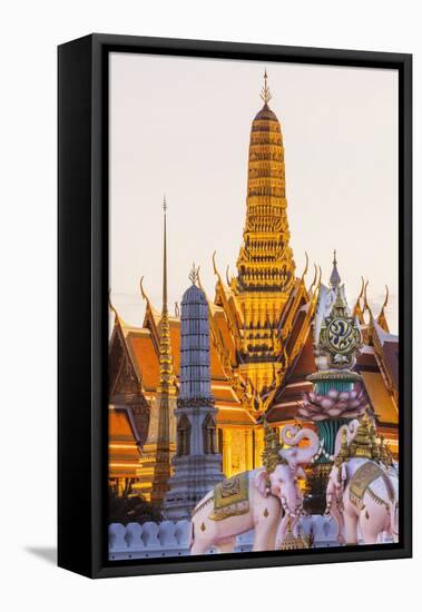 Thailand, Bangkok, Grand Palace, Wat Phra Kaeo-Steve Vidler-Framed Premier Image Canvas