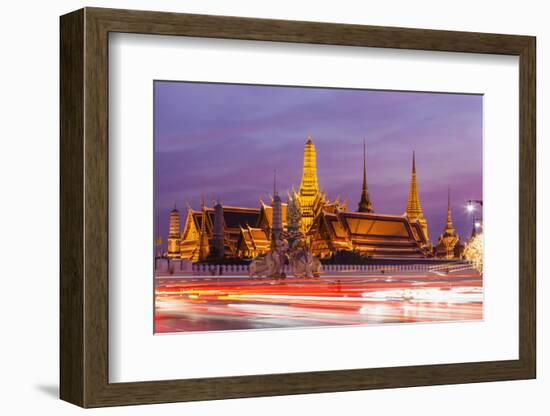 Thailand, Bangkok, Grand Palace, Wat Phra Kaeo-Steve Vidler-Framed Photographic Print