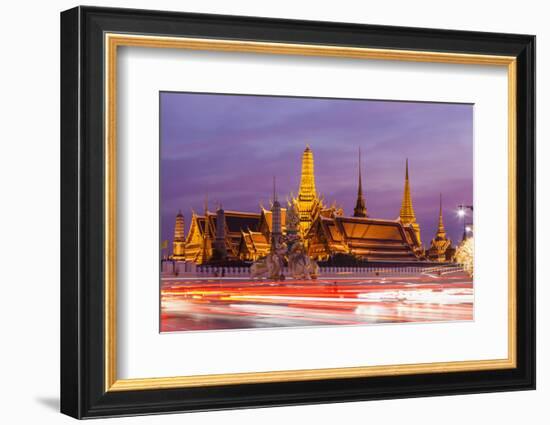 Thailand, Bangkok, Grand Palace, Wat Phra Kaeo-Steve Vidler-Framed Photographic Print