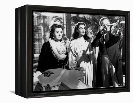 THAT HAMILTON WOMAN, 1941 directed by ALEXANDER KORDA Vivien Leigh (b/w photo)-null-Framed Stretched Canvas