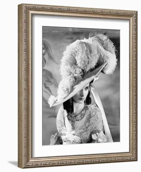 That Hamilton Woman, 1941-null-Framed Photographic Print