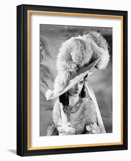 That Hamilton Woman, 1941-null-Framed Photographic Print