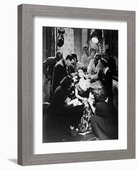 That Hamilton Woman, 1941-null-Framed Photographic Print