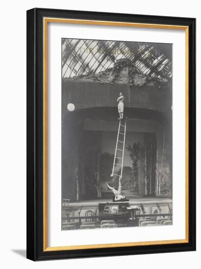 The 2 Morandini's (Equilibristes sur perche et échelle)-null-Framed Giclee Print