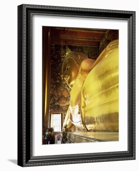 The 46M Long Statue of the Reclining Buddha, Wat Pho (Wat Po) (Wat Chetuphon), Bangkok, Thailand-Gavin Hellier-Framed Photographic Print