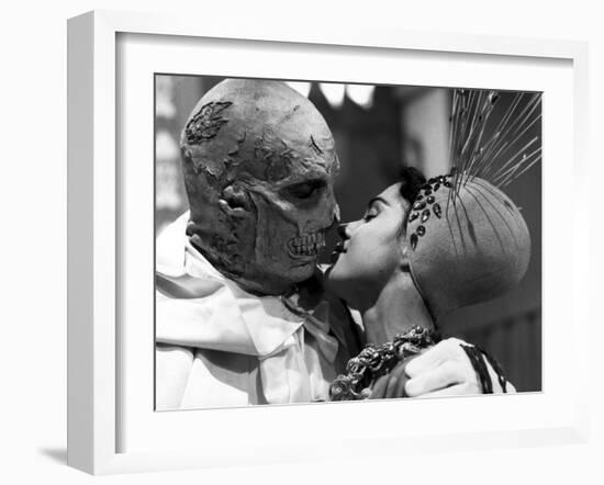 The Abominable Dr. Phibes-null-Framed Photo