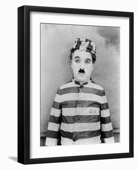 The Adventurer, Charlie Chaplin, 1917-null-Framed Photo