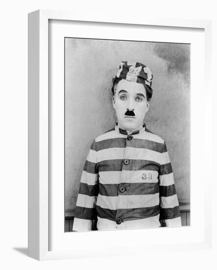 The Adventurer, Charlie Chaplin, 1917-null-Framed Photo