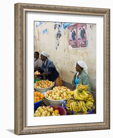 The African Market in the Old City of Praia on the Plateau, Praia, Santiago, Cape Verde Islands-R H Productions-Framed Photographic Print