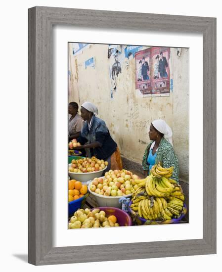 The African Market in the Old City of Praia on the Plateau, Praia, Santiago, Cape Verde Islands-R H Productions-Framed Photographic Print