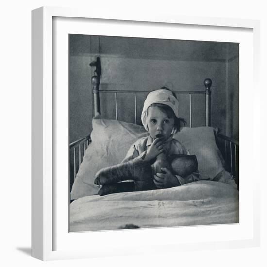 'The Age of Innocence', 1941-Cecil Beaton-Framed Photographic Print