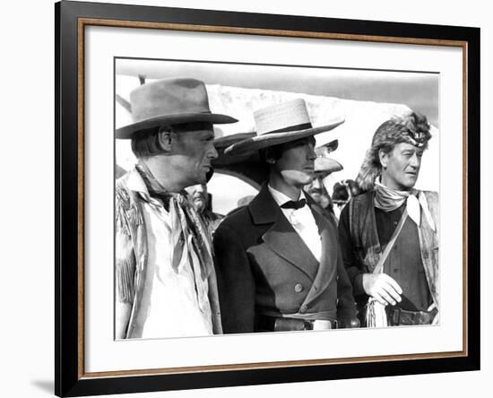 The Alamo, Richard Widmark, Laurence Harvey, John Wayne, 1960-null-Framed Photo