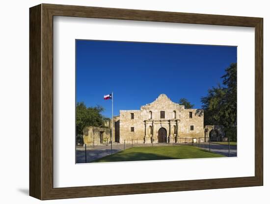 The Alamo.-Jon Hicks-Framed Photographic Print