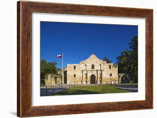 The Alamo.-Jon Hicks-Framed Photographic Print