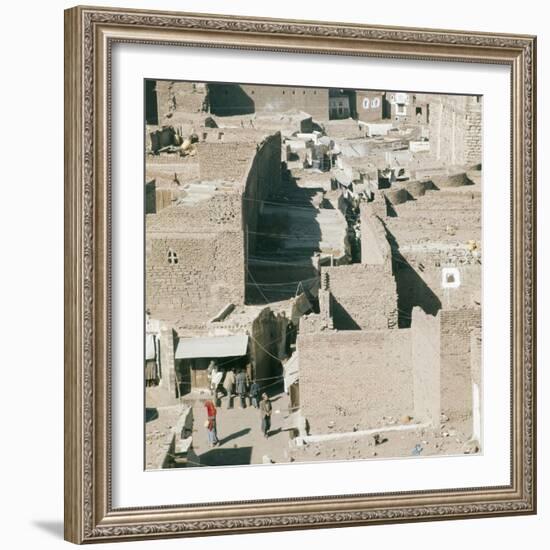 The ancient market in the old city at San'a-Werner Forman-Framed Giclee Print