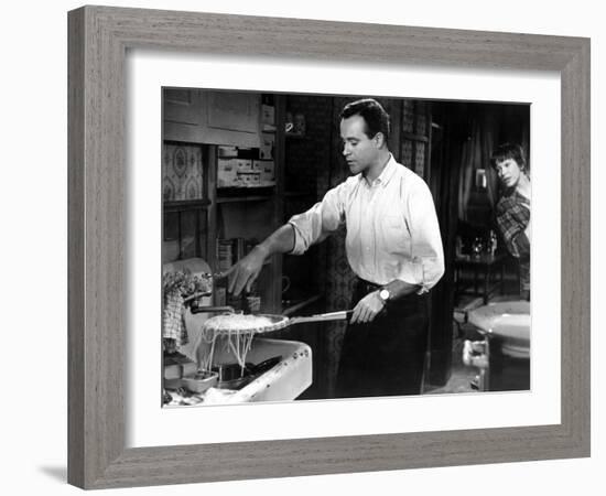 The Apartment, Jack Lemmon, Shirley MacLaine, 1960-null-Framed Photo