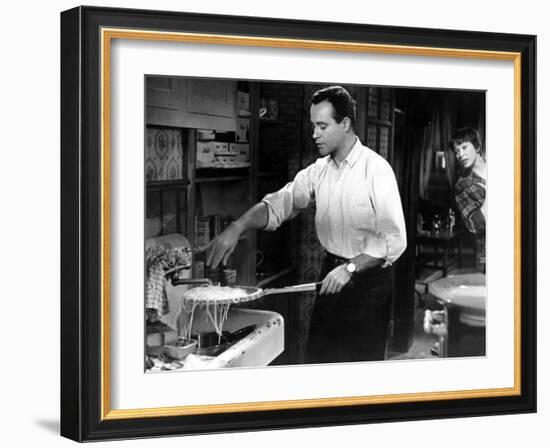 The Apartment, Jack Lemmon, Shirley MacLaine, 1960-null-Framed Photo