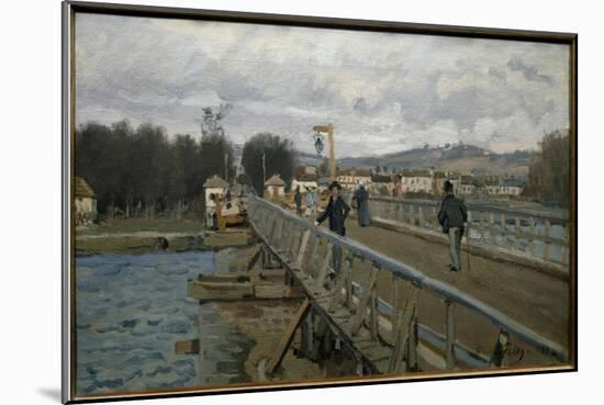 The Argenteuil Footbridge - Oil on Canvas, 1872-Alfred Sisley-Mounted Giclee Print