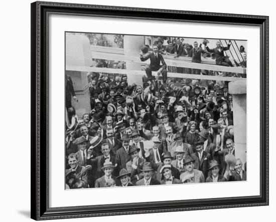 The Arrival of 2447 Italian Immigrants at New York-null-Framed Photographic Print