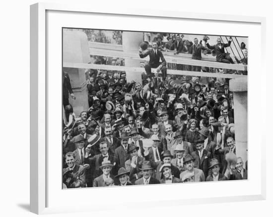 The Arrival of 2447 Italian Immigrants at New York-null-Framed Photographic Print