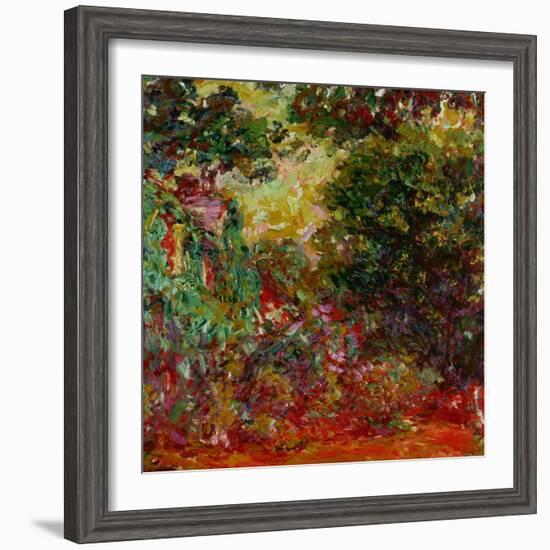 The Artist's House at Giverny, Seen from the Rose Garden, 1922-1924-Claude Monet-Framed Giclee Print