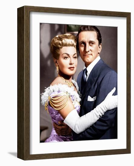 THE BAD AND THE BEAUTIFUL, from left: Lana Turner, Kirk Douglas, 1952-null-Framed Photo