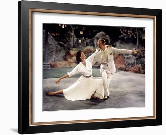 The Band Wagon, Cyd Charisse, Fred Astaire, 1953, "Dancing In The Dark" Production Number-null-Framed Photo