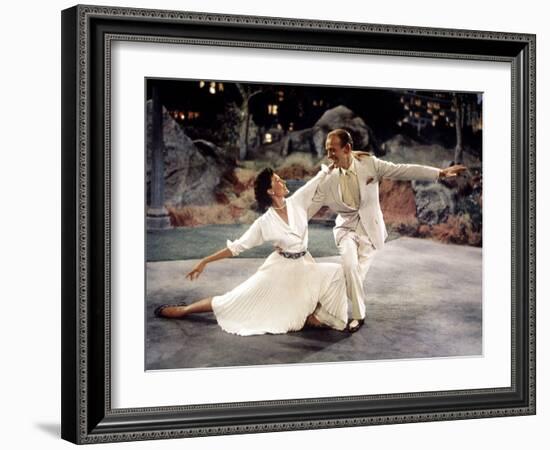 The Band Wagon, Cyd Charisse, Fred Astaire, 1953, "Dancing In The Dark" Production Number-null-Framed Photo