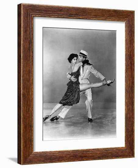 The Band Wagon, Cyd Charisse, Fred Astaire, 1953-null-Framed Photo