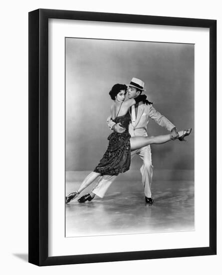 The Band Wagon, Cyd Charisse, Fred Astaire, 1953-null-Framed Photo